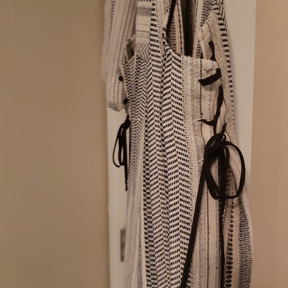 Shorts with Long matching Vest - Picture 3 of 6